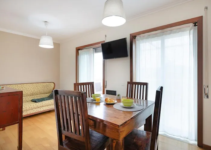 Retreat With Balcony Espinho (Aveiro)