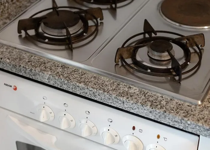 Retreat With Balcony *