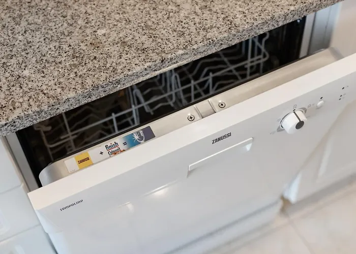 Retreat With Balcony Espinho (Aveiro)